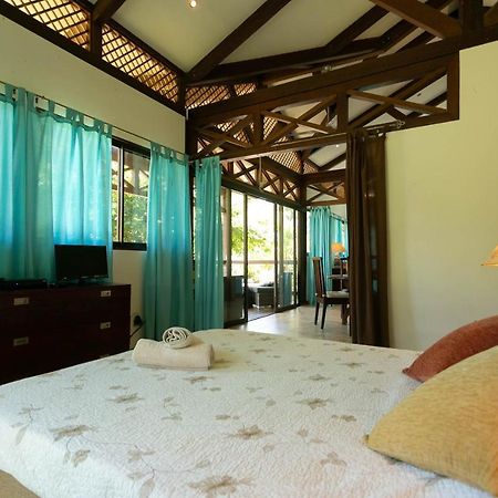 Kenaki Lodge Puerto Viejo de Talamanca Buitenkant foto