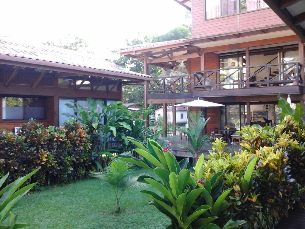 Kenaki Lodge Puerto Viejo de Talamanca Buitenkant foto