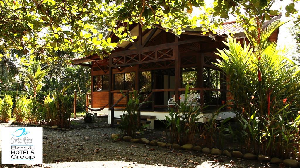 Kenaki Lodge Puerto Viejo de Talamanca Buitenkant foto