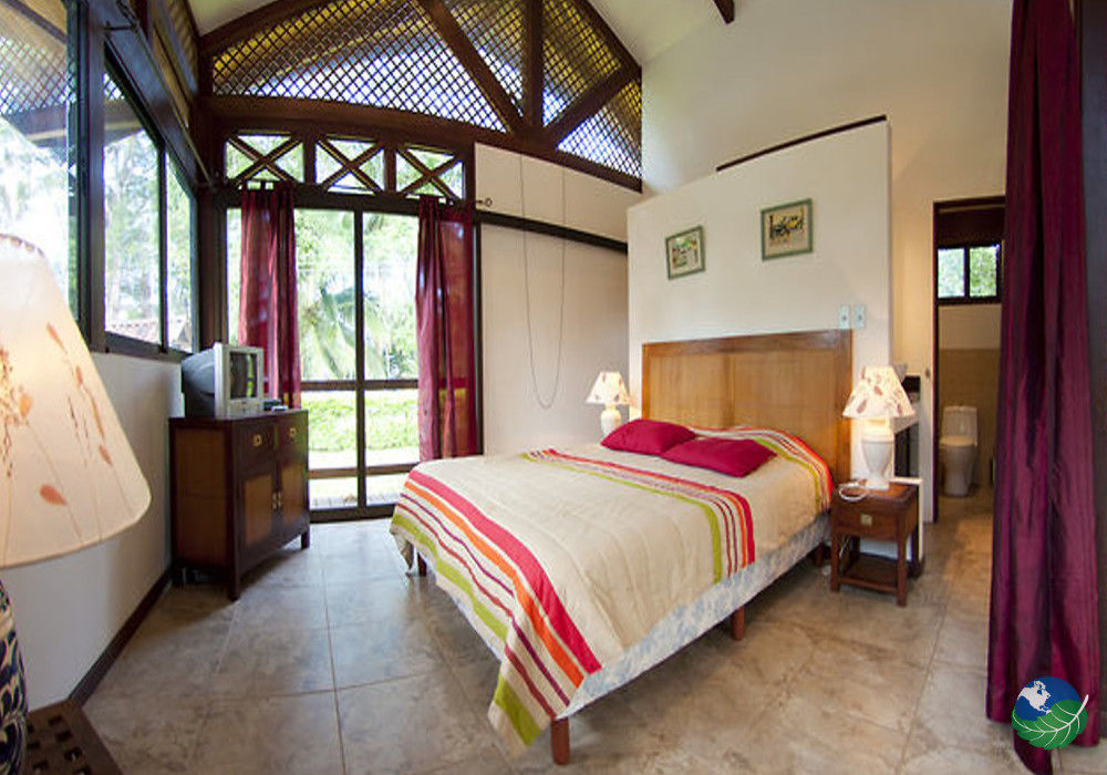 Kenaki Lodge Puerto Viejo de Talamanca Buitenkant foto