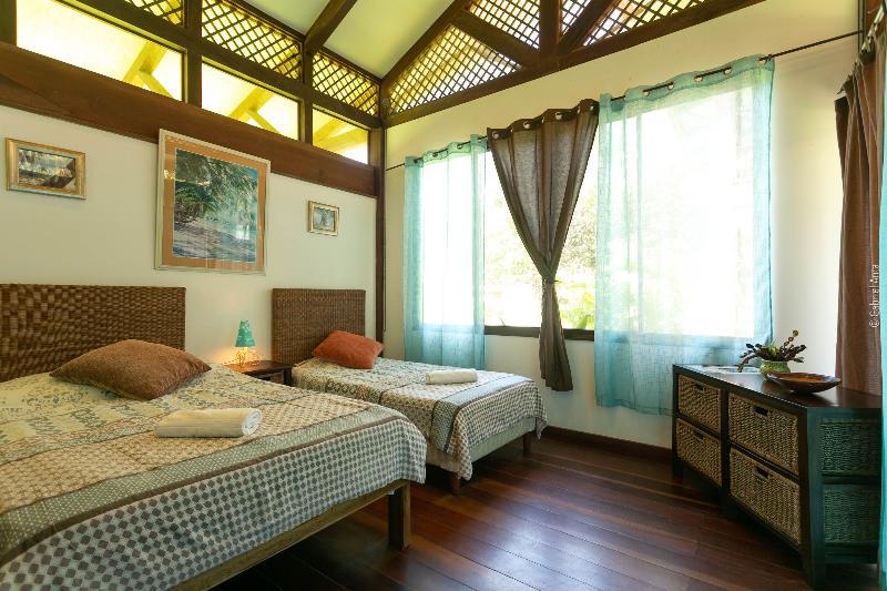 Kenaki Lodge Puerto Viejo de Talamanca Buitenkant foto